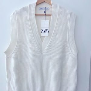 Zara White Sweater Vest